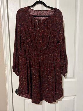 Women's Burgundy Leopard Print Tiered Long Sleeve Dress